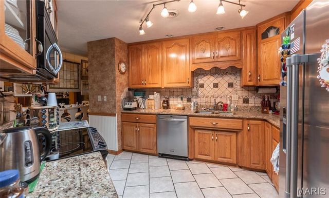 14600 Texas Road, St Robert, MO 65584