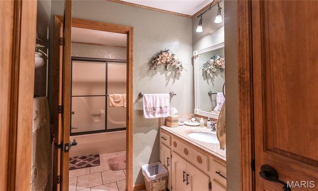 14600 Texas Road, St Robert, MO 65584