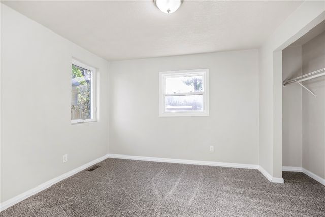 631 SE 27th Court, Des Moines, IA 50317