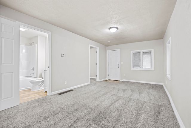 631 SE 27th Court, Des Moines, IA 50317