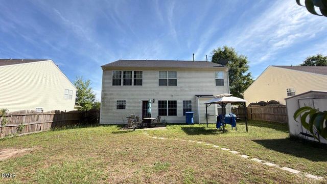 1745 E Honey Springs Avenue, Fuquay Varina, NC 27526