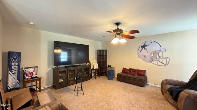1745 E Honey Springs Avenue, Fuquay Varina, NC 27526