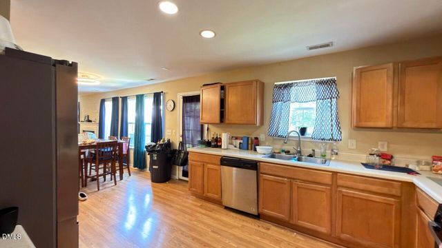 1745 E Honey Springs Avenue, Fuquay Varina, NC 27526