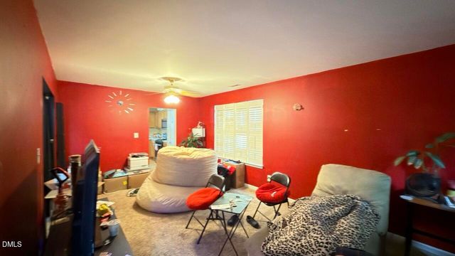 1745 E Honey Springs Avenue, Fuquay Varina, NC 27526