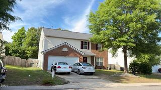 1745 E Honey Springs Avenue, Fuquay Varina, NC 27526