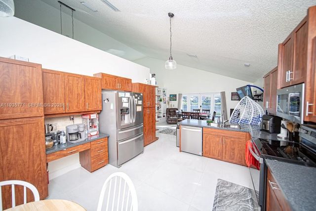 13020 SW 17th Court, Miramar, FL 33027