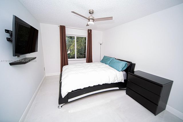 13020 SW 17th Court, Miramar, FL 33027