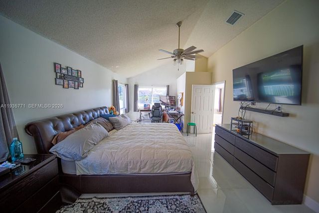 13020 SW 17th Court, Miramar, FL 33027
