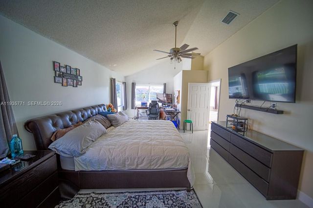 13020 SW 17th Court, Miramar, FL 33027