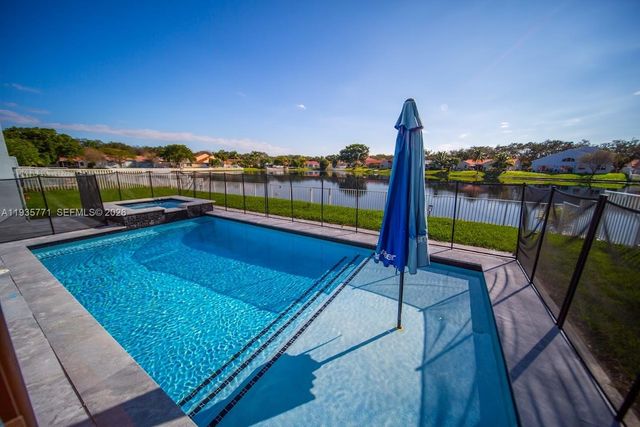 13020 SW 17th Court, Miramar, FL 33027