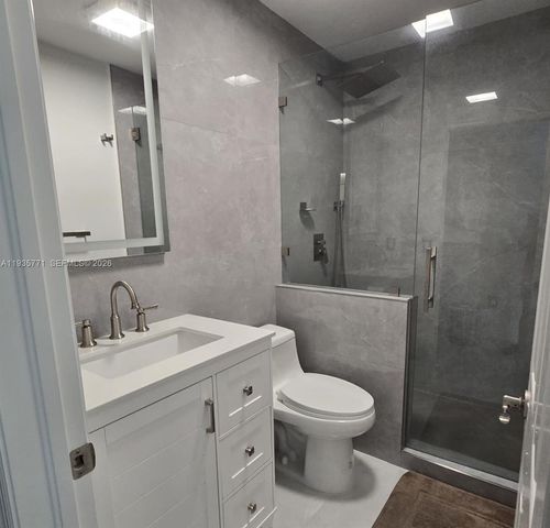 13020 SW 17th Court, Miramar, FL 33027