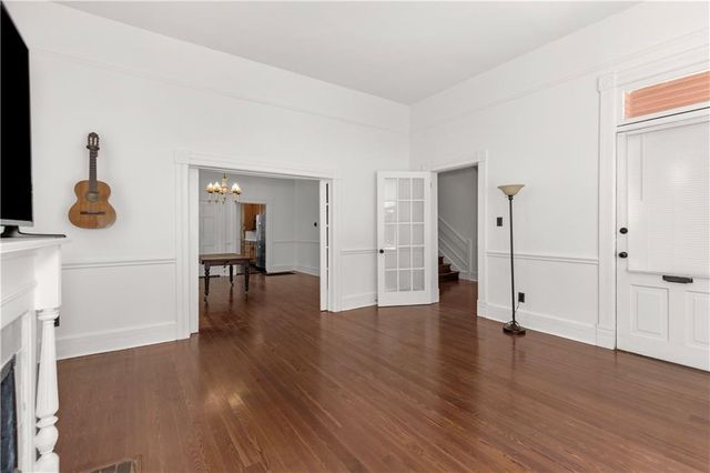 1112 Dauphin Street, Mobile, AL 36604