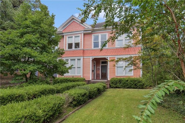 1112 Dauphin Street, Mobile, AL 36604