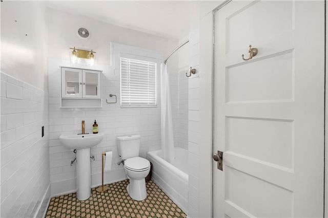 1112 Dauphin Street, Mobile, AL 36604