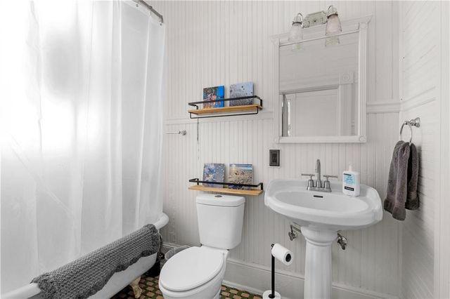 1112 Dauphin Street, Mobile, AL 36604