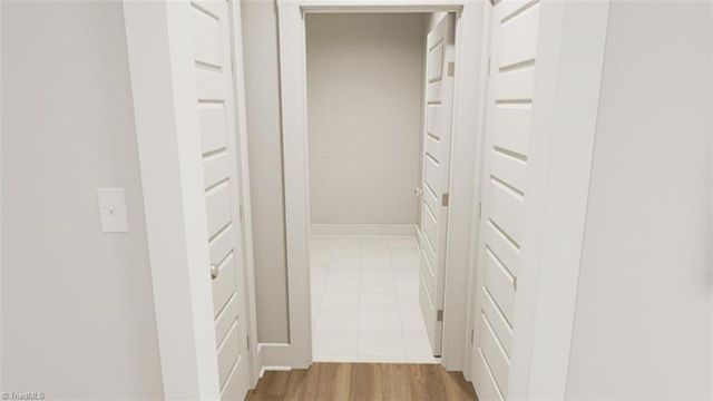 9205 Stoney River Lane, Kernersville, NC 27284