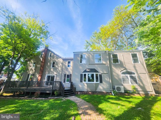 139 W WALNUT ST, North Wales, PA 19454