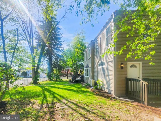 139 W WALNUT ST, North Wales, PA 19454