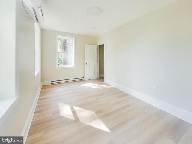 139 W WALNUT ST, North Wales, PA 19454