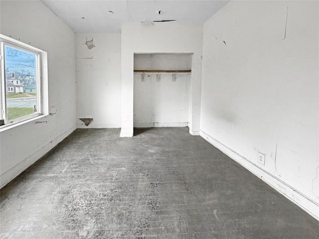 1105 Euclid Avenue, Des Moines, IA 50313