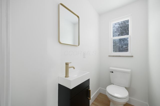 1914 Elmwood Avenue, Columbus, OH 43212