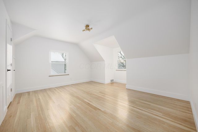 1914 Elmwood Avenue, Columbus, OH 43212