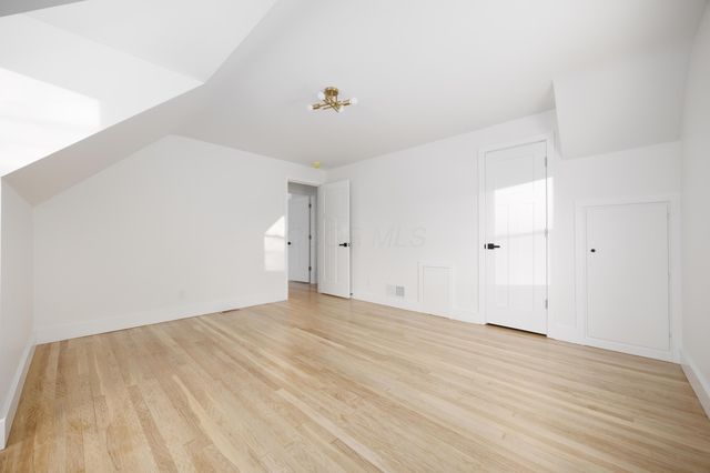 1914 Elmwood Avenue, Columbus, OH 43212