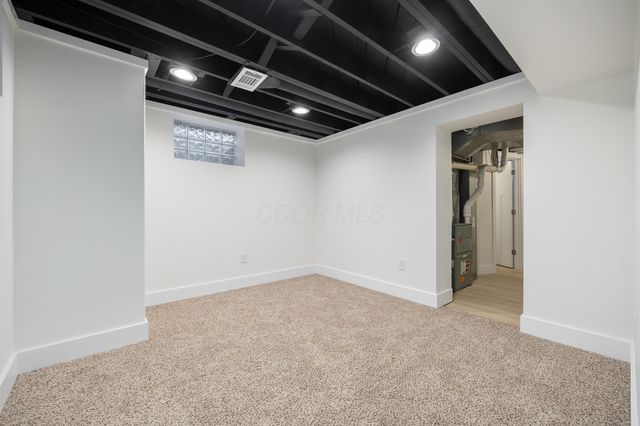 1914 Elmwood Avenue, Columbus, OH 43212