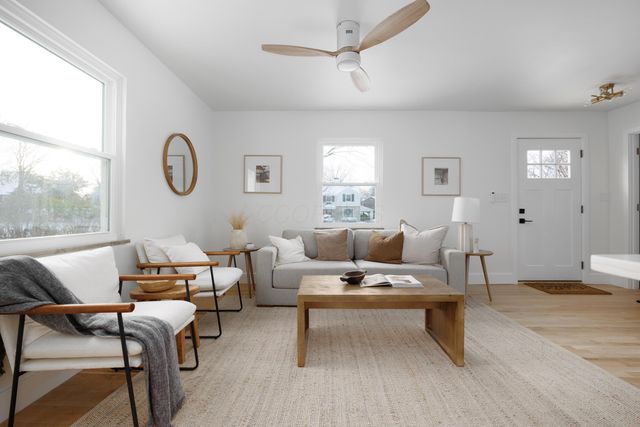 1914 Elmwood Avenue, Columbus, OH 43212