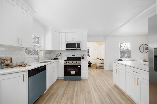 1914 Elmwood Avenue, Columbus, OH 43212