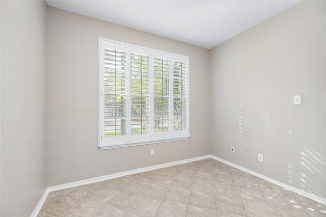 81 N Apple Springs Circle, The Woodlands, TX 77382