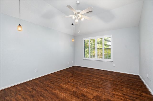 81 N Apple Springs Circle, The Woodlands, TX 77382