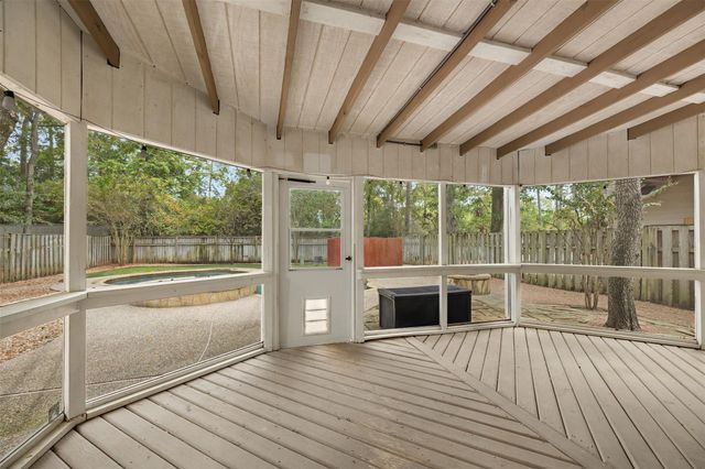 81 N Apple Springs Circle, The Woodlands, TX 77382