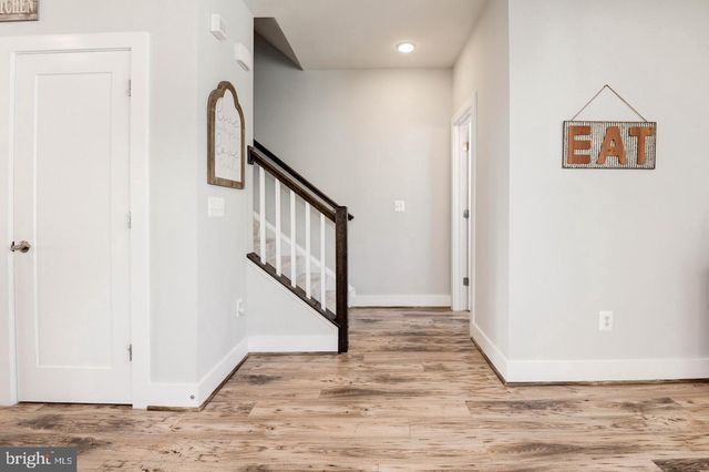 20523 MILBRIDGE TER, Ashburn, VA 20147