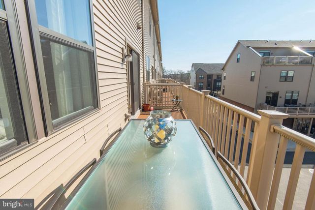 20523 MILBRIDGE TER, Ashburn, VA 20147