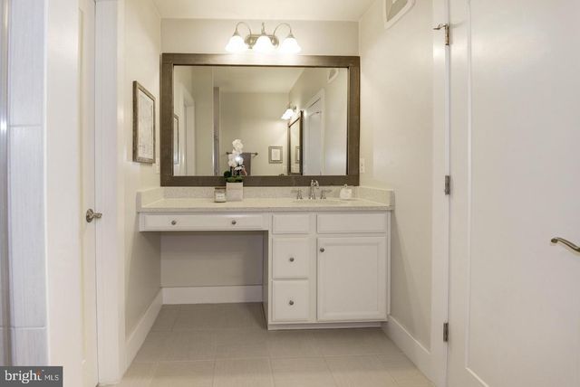 20523 MILBRIDGE TER, Ashburn, VA 20147
