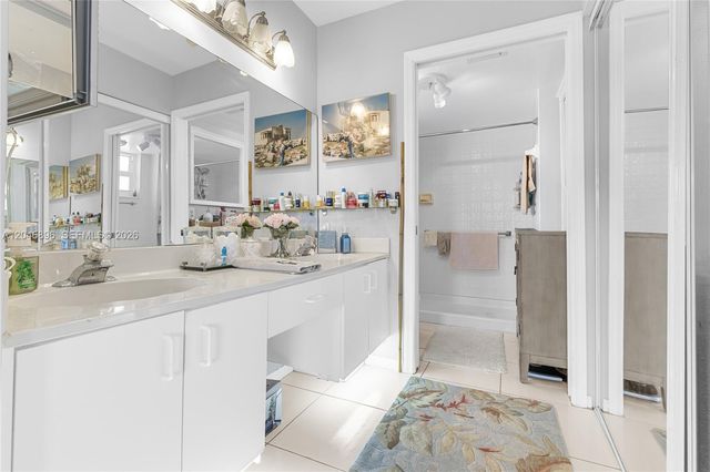 10160 NW 24th Pl 210, Sunrise, FL 33322