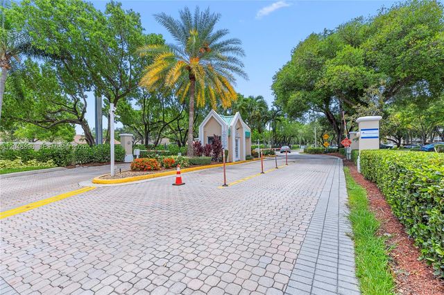 10160 NW 24th Pl 210, Sunrise, FL 33322