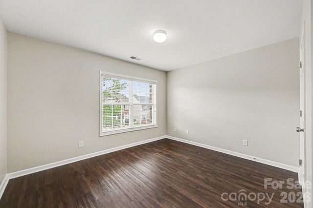 9839 Jeanette Circle, Charlotte, NC 28213