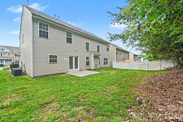 9839 Jeanette Circle, Charlotte, NC 28213