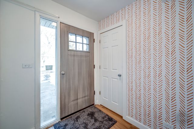 187 Roberts Road 187, Bolingbrook, IL 60440