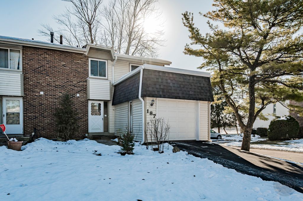 187 Roberts Road 187, Bolingbrook, IL 60440