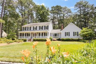1813 Locust Hill Rd, Henrico, VA 23238