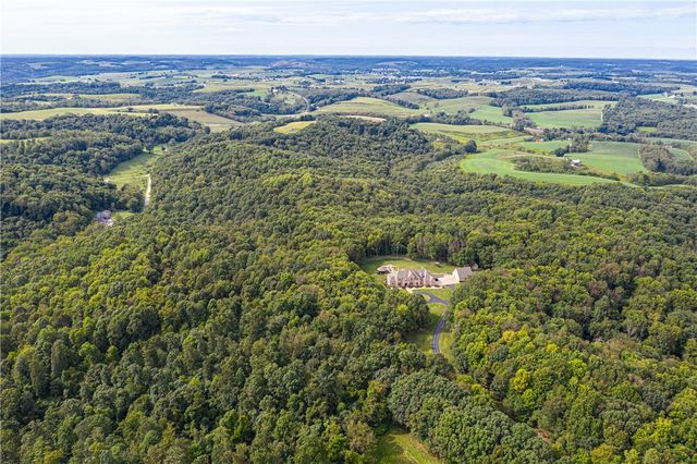 1801 Freeport, North Buffalo Twp, PA 16201