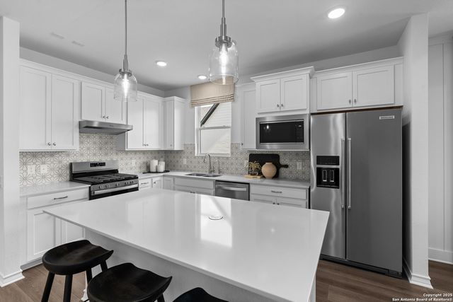 2091 Green Ash Ave, New Braunfels, TX 78132