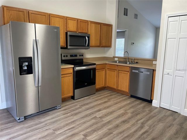 17542 DORIS STREET, Montverde, FL 34756