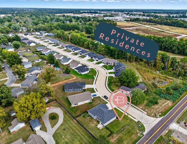 25 N LUNA LN, Columbia, MO 65201