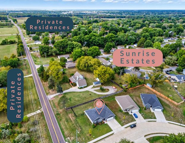 25 N LUNA LN, Columbia, MO 65201