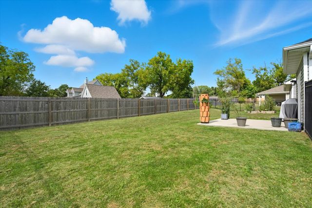 25 N LUNA LN, Columbia, MO 65201