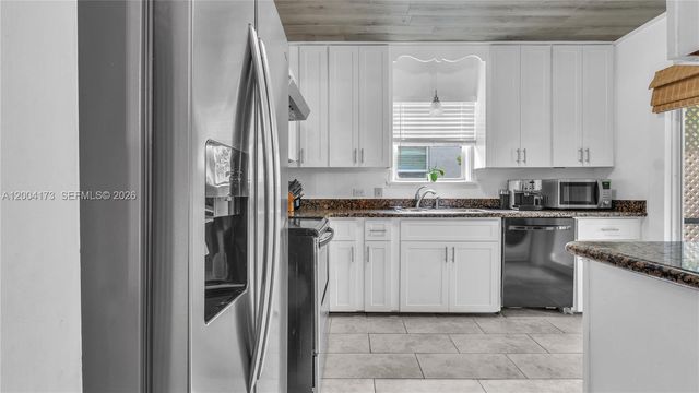 1313 NE 3rd St, Fort Lauderdale, FL 33301